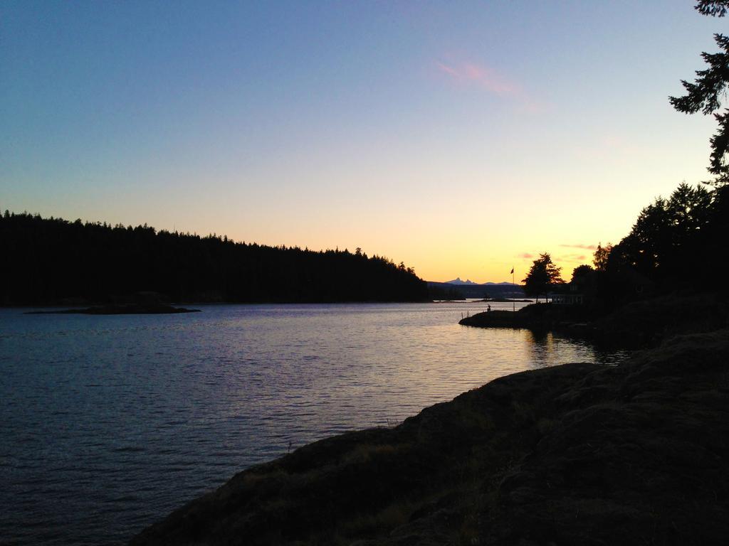 Gowlland Harbour Resort Heriot Bay Exteriör bild